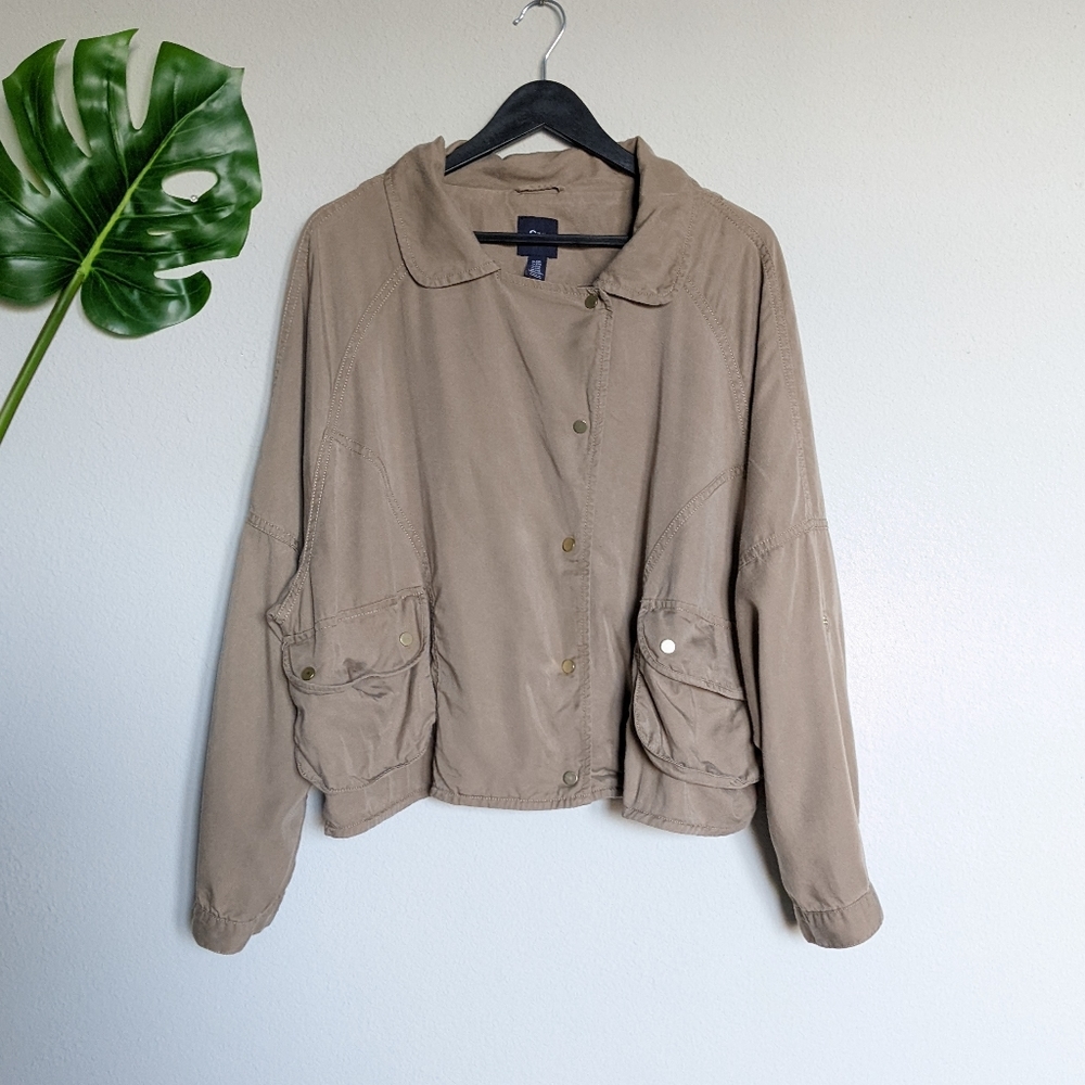 GAP brown tan lightweight jacket size XXL